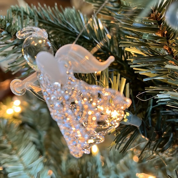 Vintage Angel Ornament Glass Angelic Spun Glass Christmas Tree Ornament - Picture 5 of 9